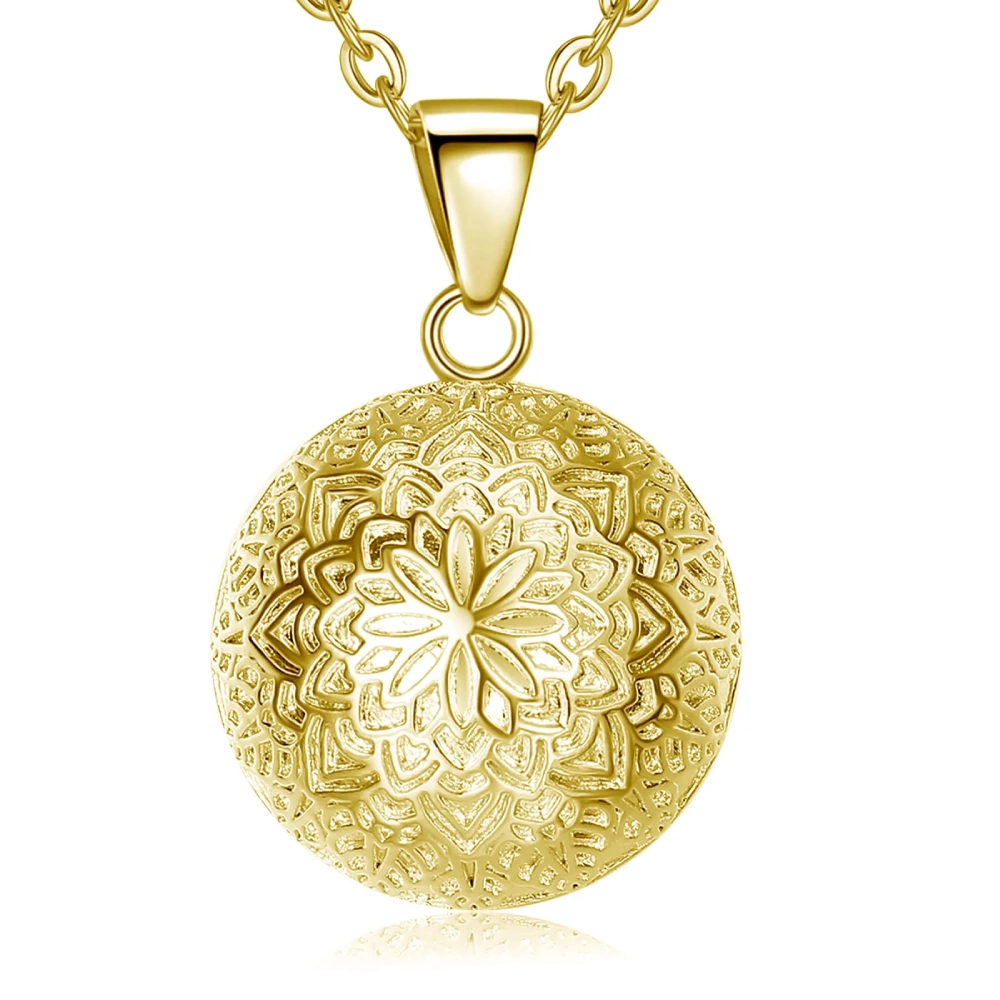 Boule femme enceinte dore