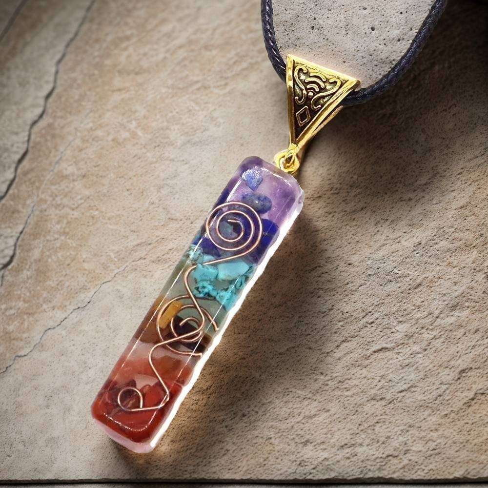 Pendentif 7 chakras pierre