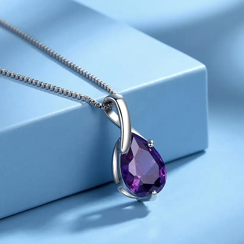 Pendentif amethyste goutte profil presentoir bleu