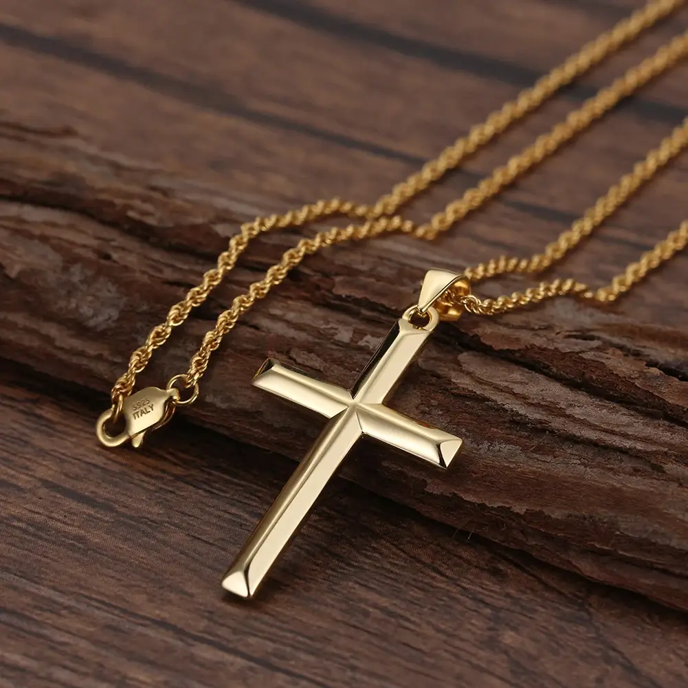 Pendentif croix catholique homme dore deco bois