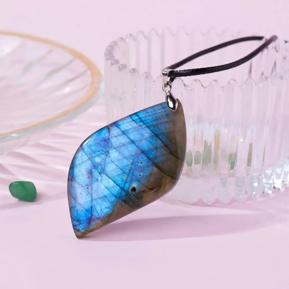Pendentif labradorite bleue deco verre