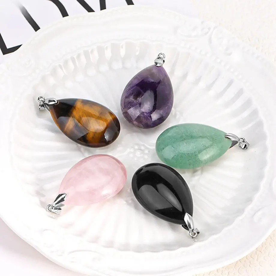 Pendentif quartz rose goutte multi deco assiette
