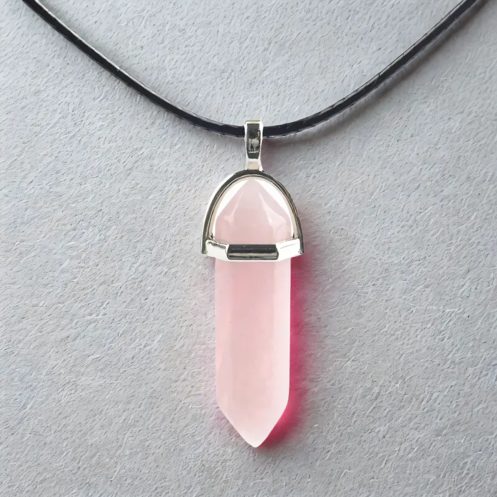 Pendentif quartz rose pointe