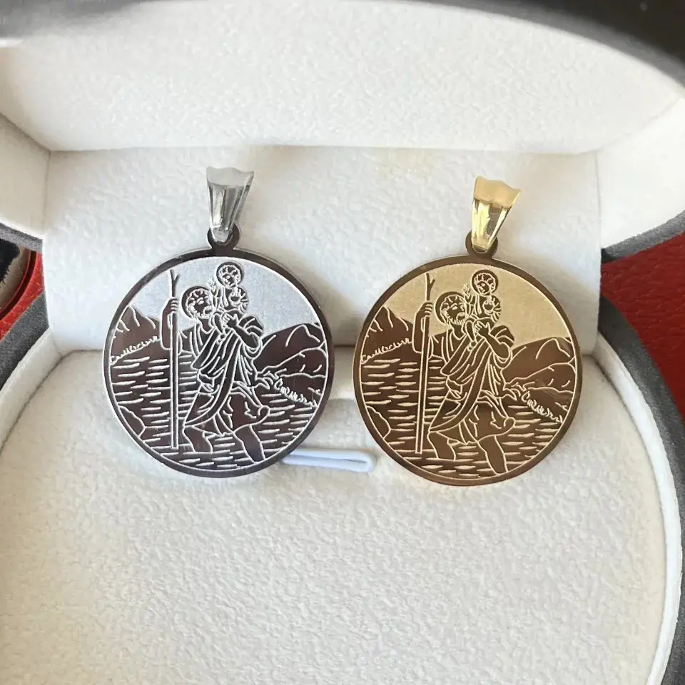 Pendentif saint christophe duo argente dore boite